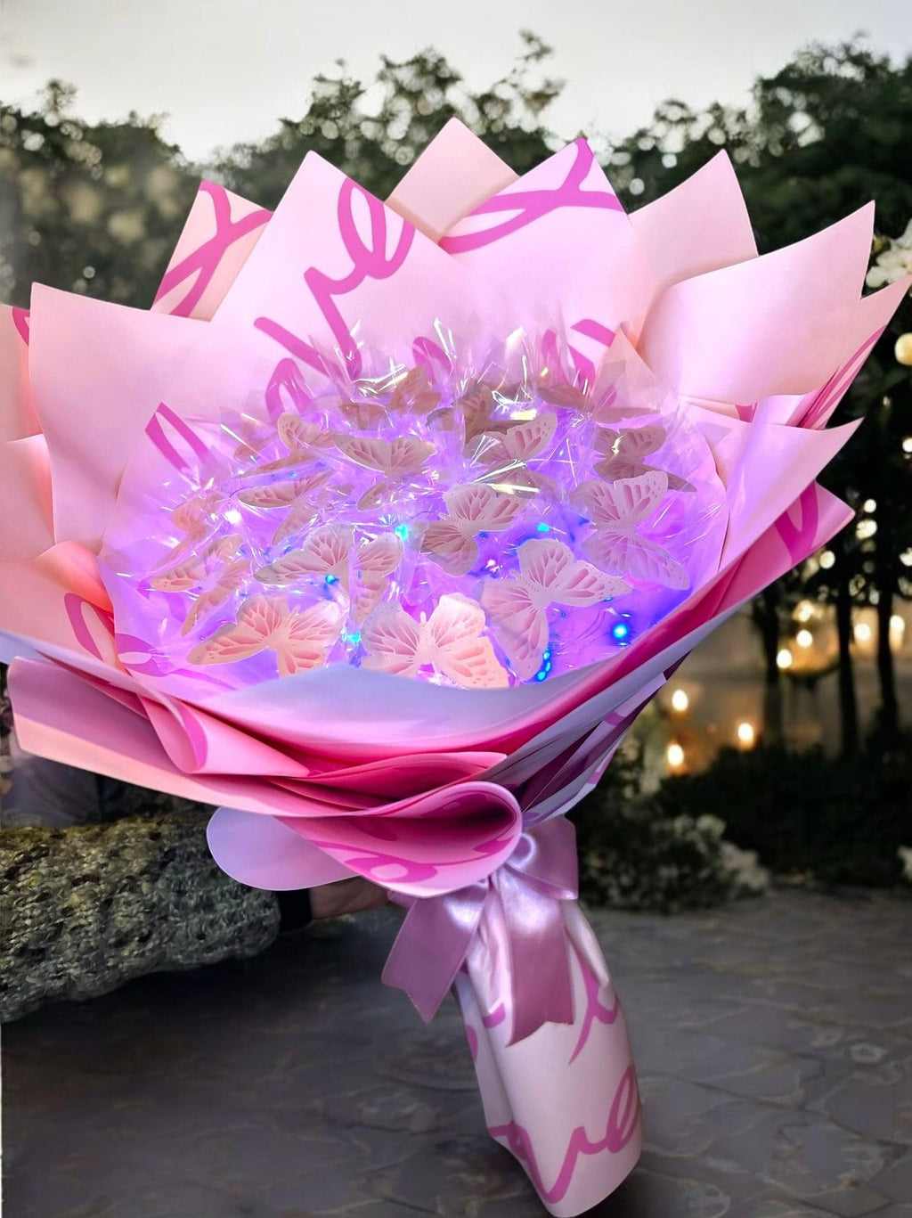 Led Işıklı Pembe Kelebek Buketi